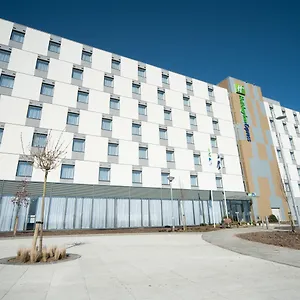 https://holiday-inn-express-aberdeen-airport.hotelsaberdeenuk.com