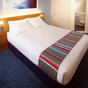 Hotel Travelodge Tower Bridge, London