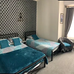https://the-hornby-villa.hotelsin-chester.com