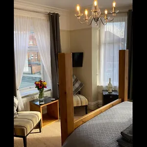 https://melrose-guest-house.yorkshirehotels.net